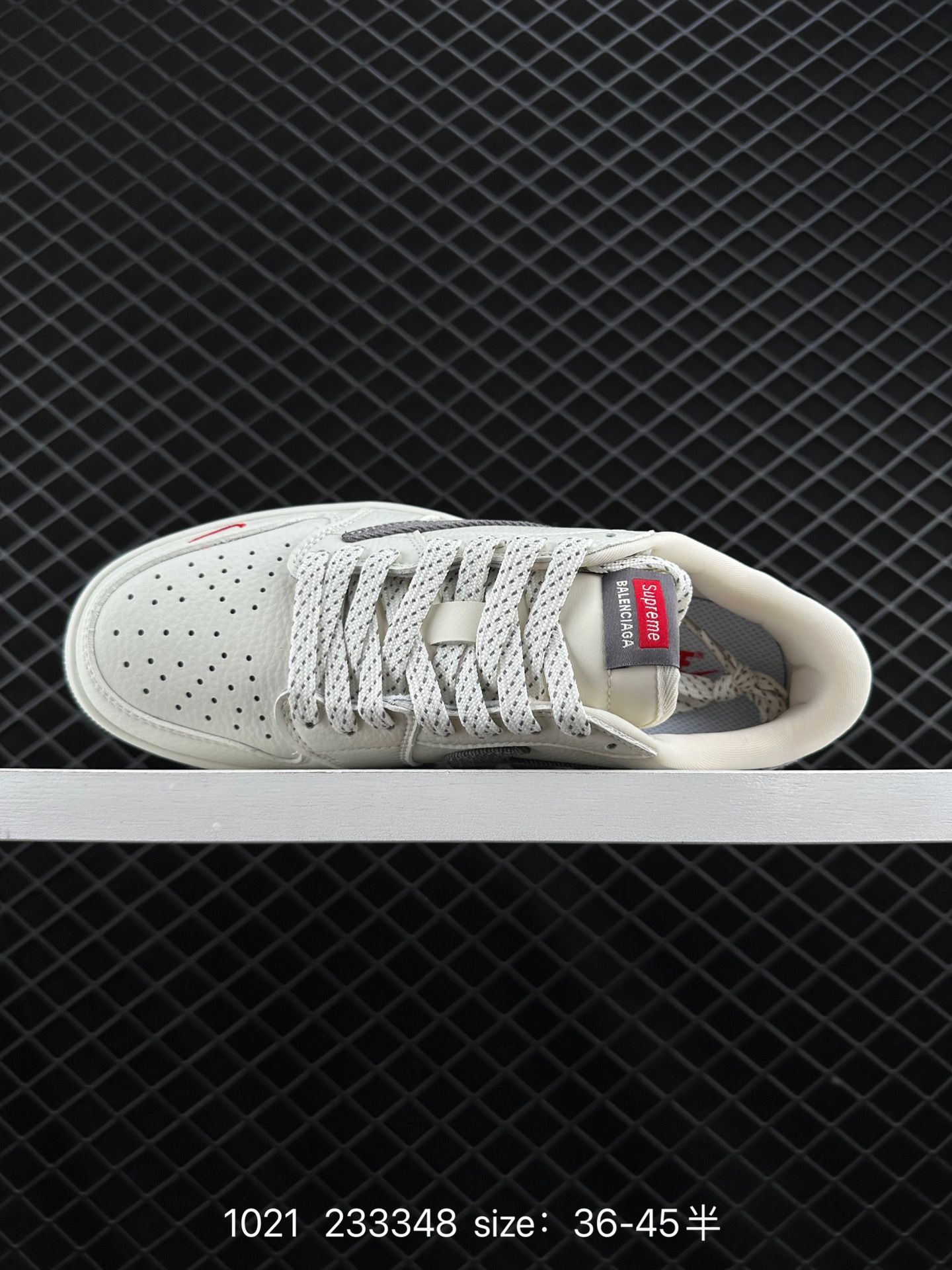 Travis Scott x Air Jordan 1 ” Reverse Mocha “